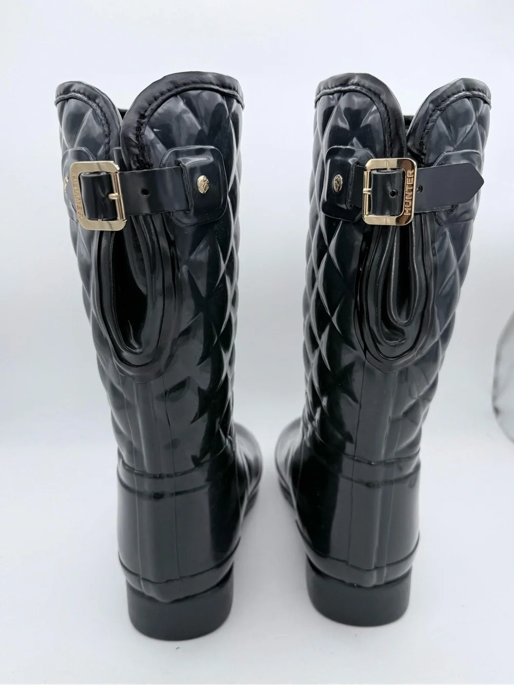 Hunter women’s adjustable, quilted, refined, slim fit short rain boot black SZ 8